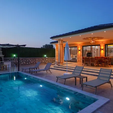 Otel Beylerbeyi 2 Kaş